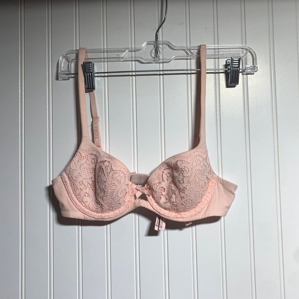 Victoria’s Secret Body by Victorias Pink Lace Demi Lined Bust Bra Sz 32b